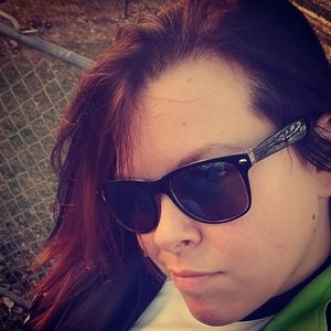 Meet your Posher, Allyson